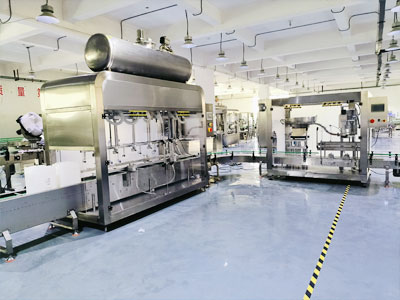 25kg大桶液体称重灌装旋盖机