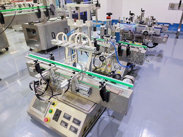 小型液体灌装机